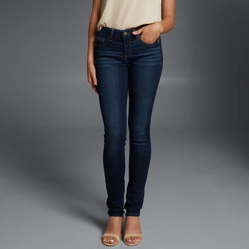 Buckle Black Fit No. 53 Dark Denim Low Rise  Skinny Jeans 26X32